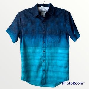 American Eagle Short Sleeve Button-Up Shirt Blue Ombre Size XS